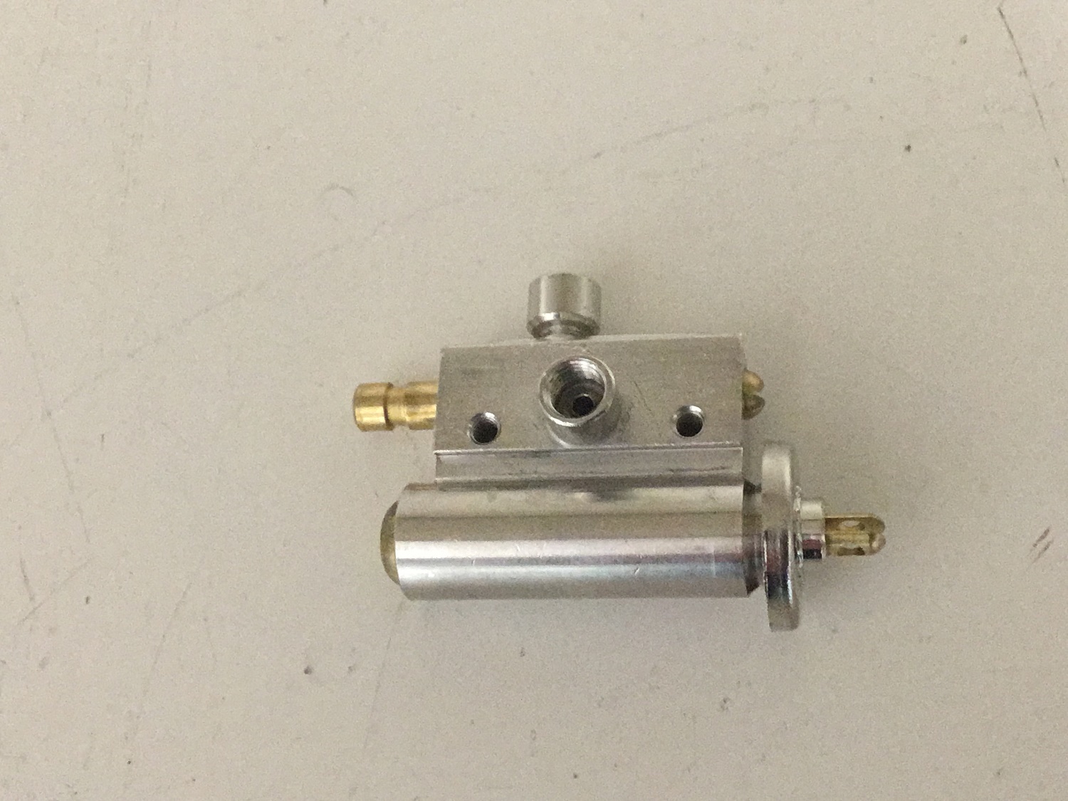No 55 Wilesco D365/D375 .D405/D415 kit Cylinder Complete.(inlet &exhaust threaded)