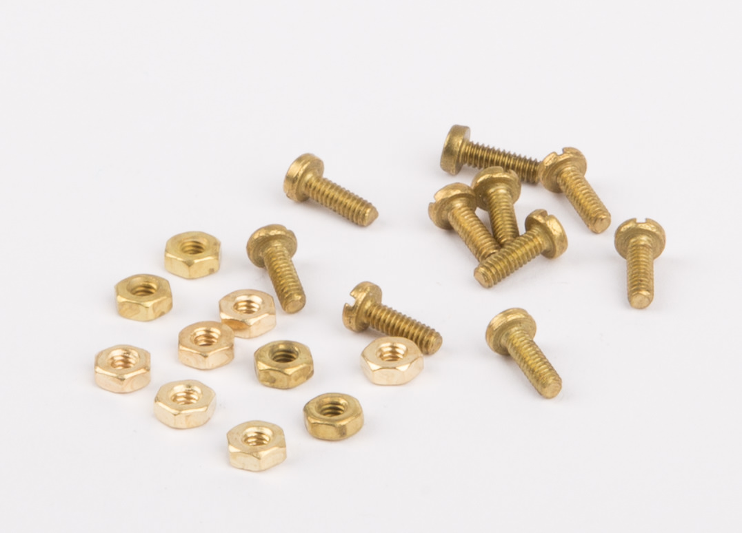 Wilesco 01543 M2 Brass Nuts & bolts x 10